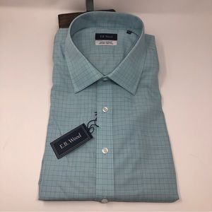 NWT Men’s E B Woods Dress Shirt!